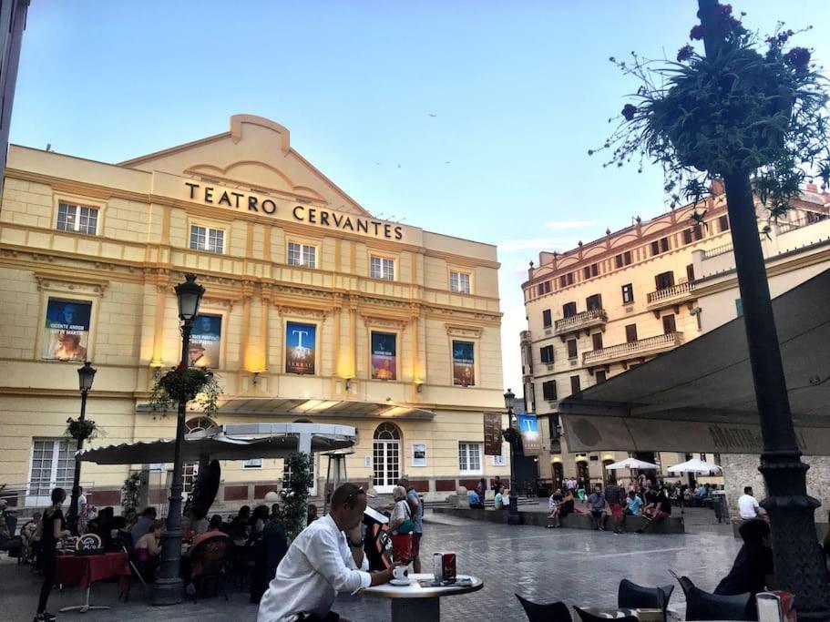 Habitaciones Corazon Centro Historico マラガ エクステリア 写真