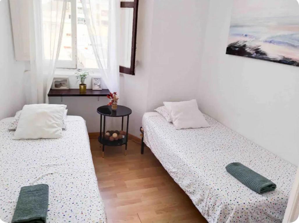 Habitaciones Corazon Centro Historico マラガ エクステリア 写真