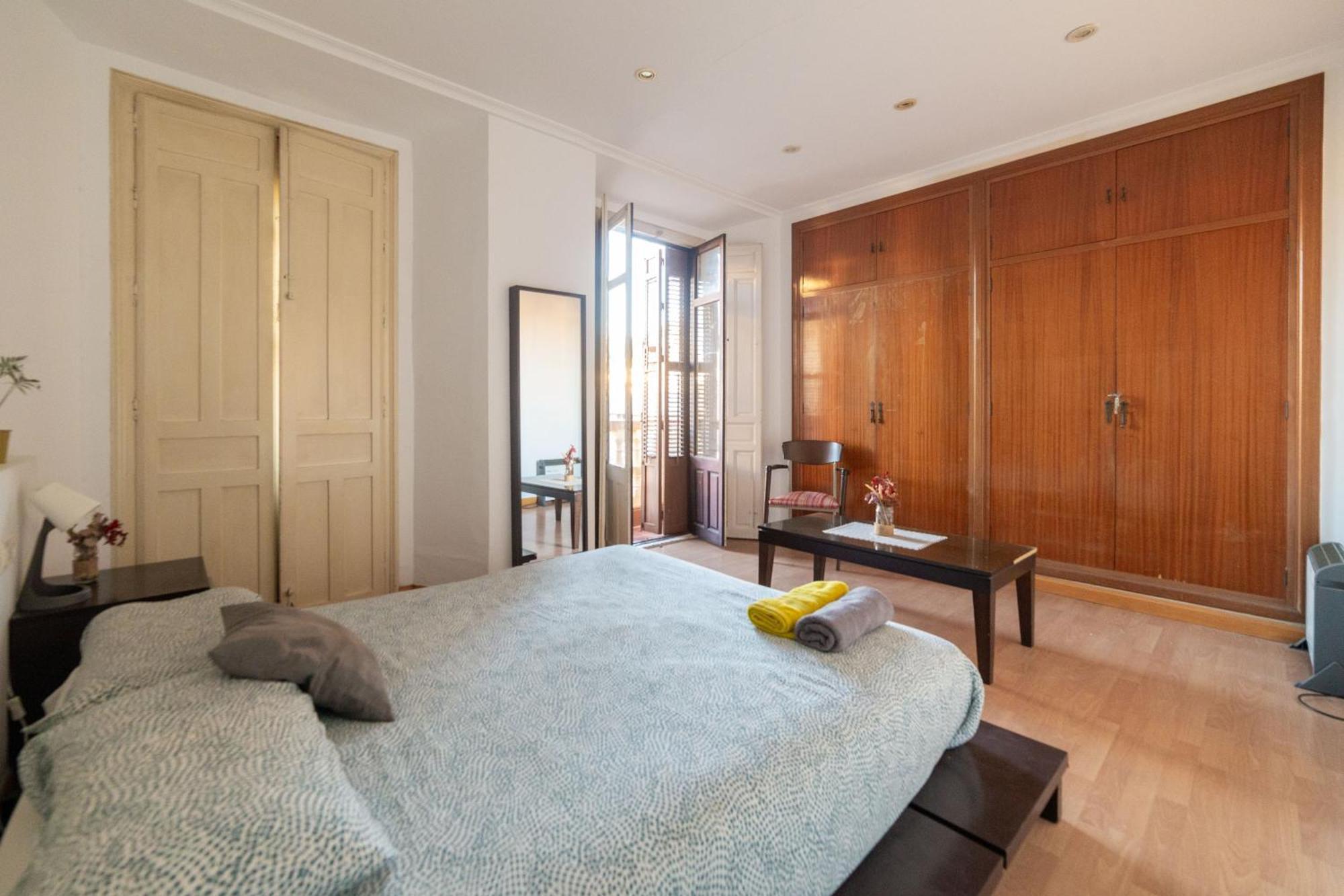 Habitaciones Corazon Centro Historico マラガ エクステリア 写真