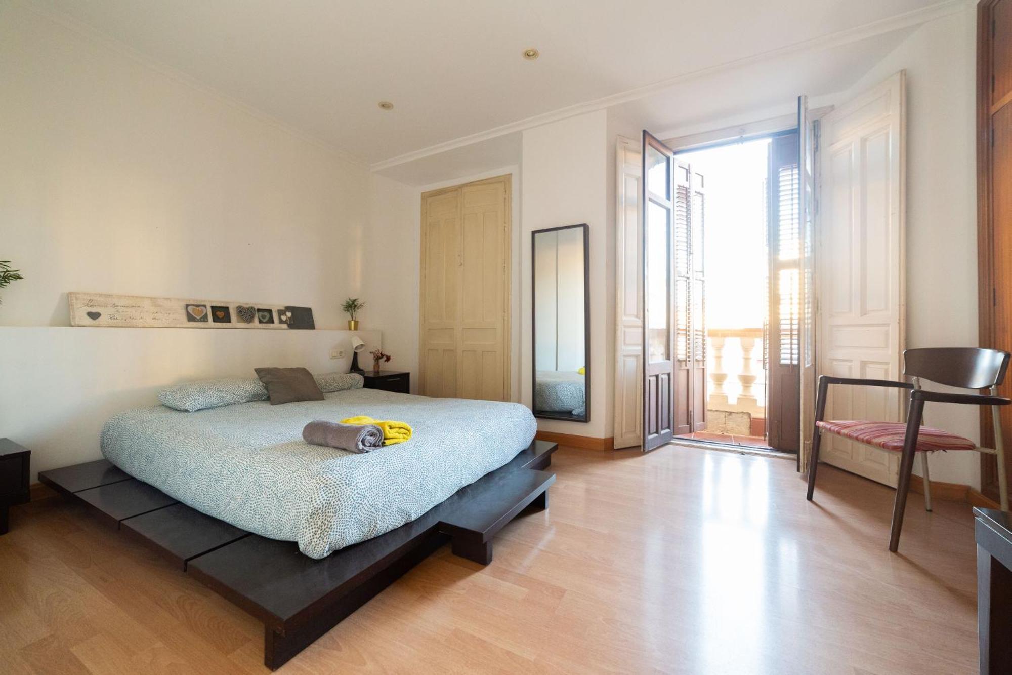 Habitaciones Corazon Centro Historico マラガ エクステリア 写真